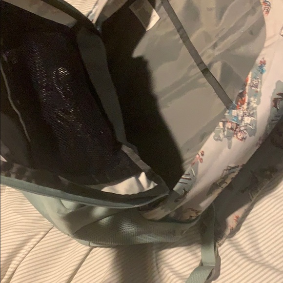 North face backpack - Picture 2 of 2